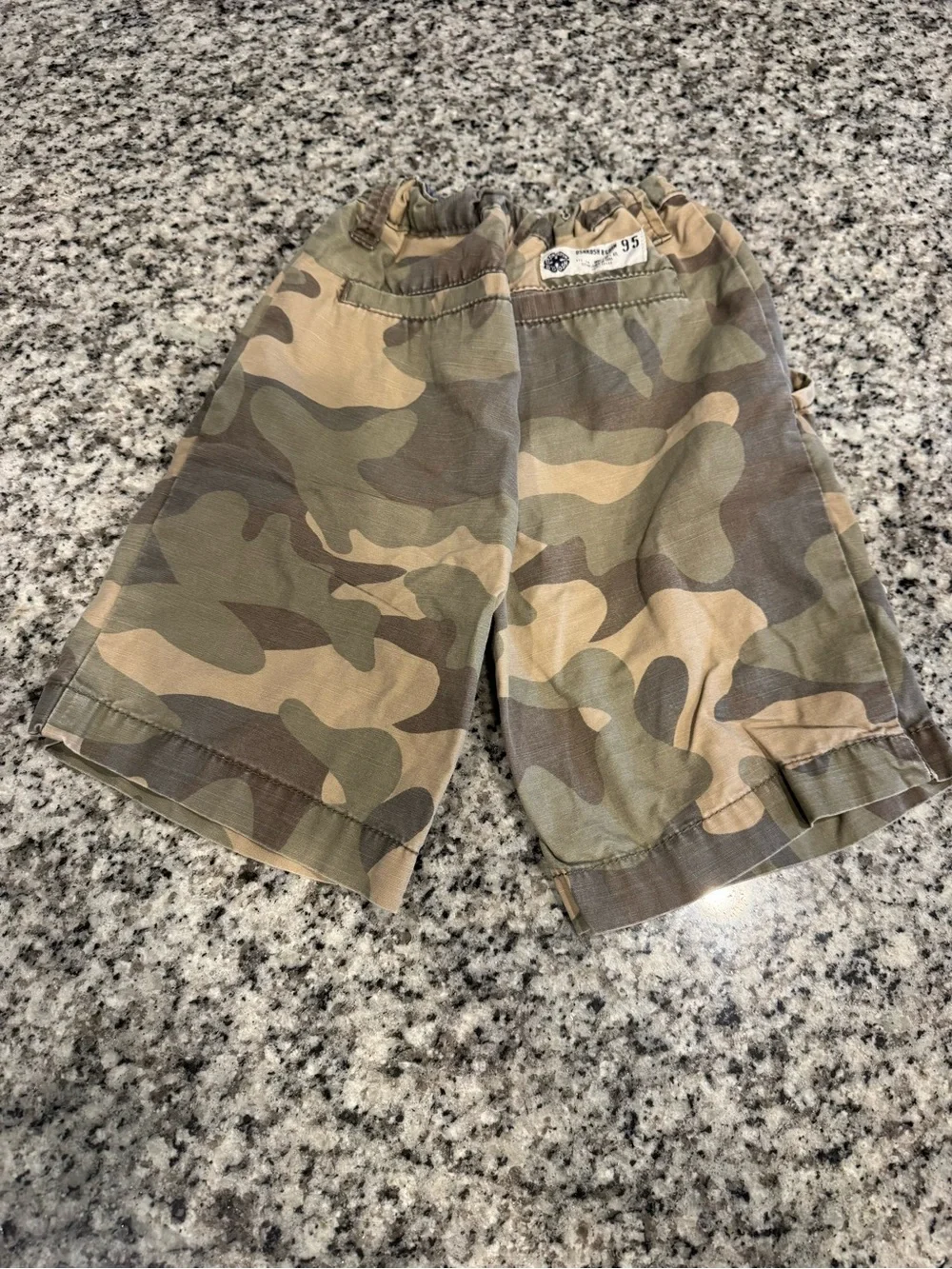 OshKosh B'gosh Boys' Camo Cargo Shorts - Green/Tan